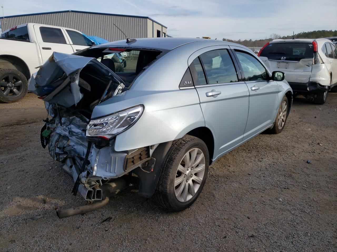 Photo 4 from auction – 2013 CHRYSLER 200 TOURIN with VIN 1C3CCBBB2DN744582