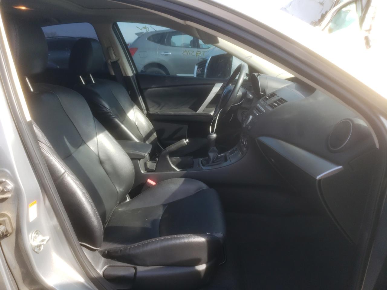 Photo 5 from auction – 2011 MAZDA 3 S with VIN JM1BL1W68B1386262