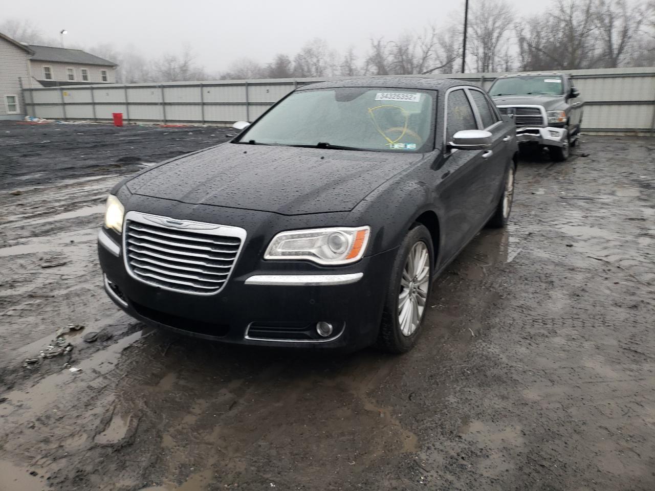 Photo 2 from auction – 2013 CHRYSLER 300C with VIN 2C3CCAKT5DH645380