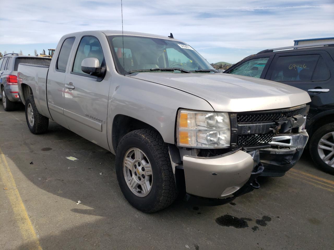 CHEVROLET SILVERADO 2007 with VIN 2GCEK190X71663079 - Photo from auction