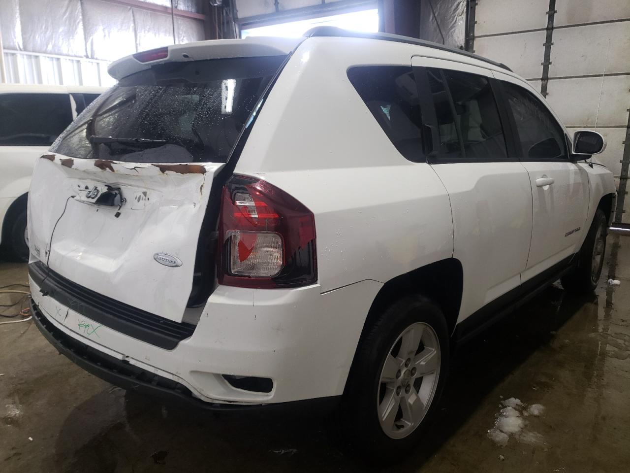 Photo 4 from auction – 2017 JEEP COMPASS LA with VIN 1C4NJCEA2HD147463