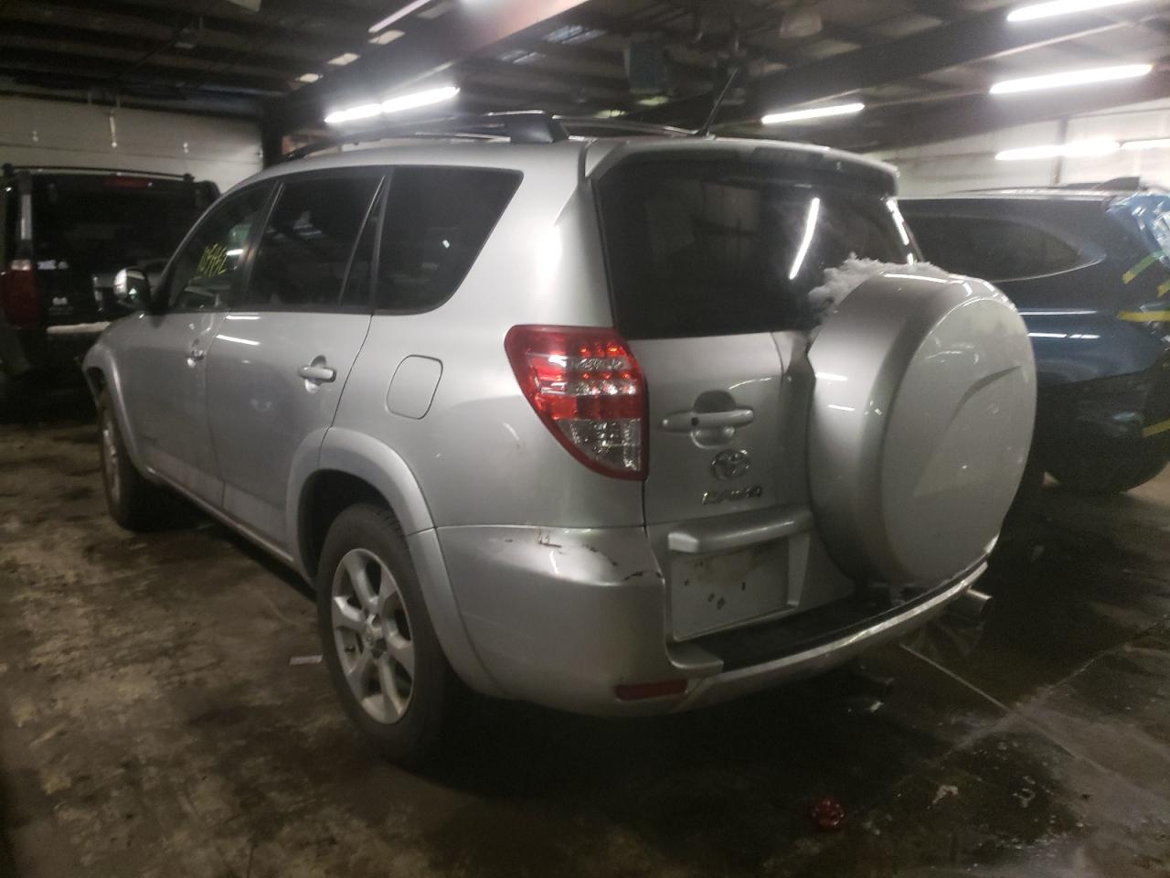 Photo 3 from auction – 2011 TOYOTA RAV4 LIMIT with VIN 2T3YK4DV4BW012404