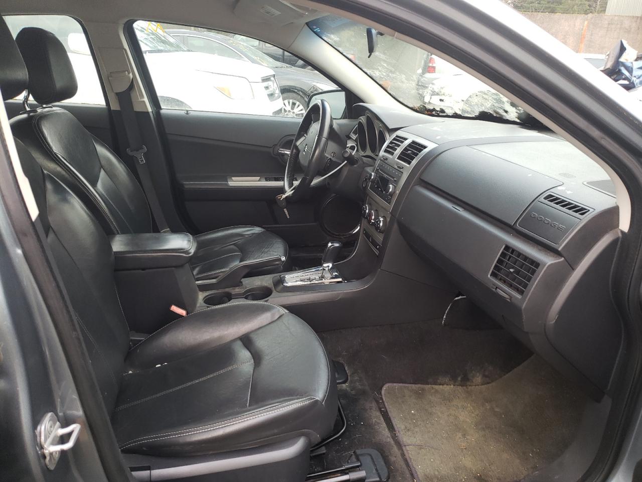 صورة رقم 5 من المزاد - 2010 DODGE AVENGER R/ مع VIN 1B3CC5FB0AN204040