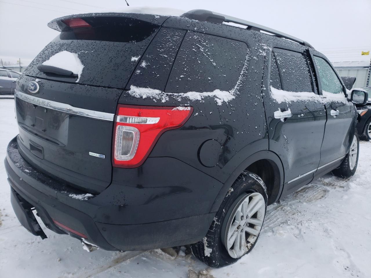 Photo 4 from auction – 2015 FORD EXPLORER X with VIN 1FM5K8D82FGC59387