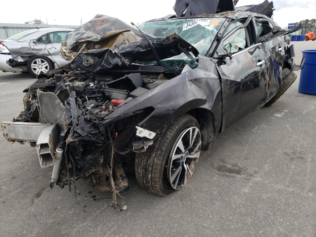 Photo 2 from auction – 2016 NISSAN MAXIMA 3.5 with VIN 1N4AA6AP0GC428472