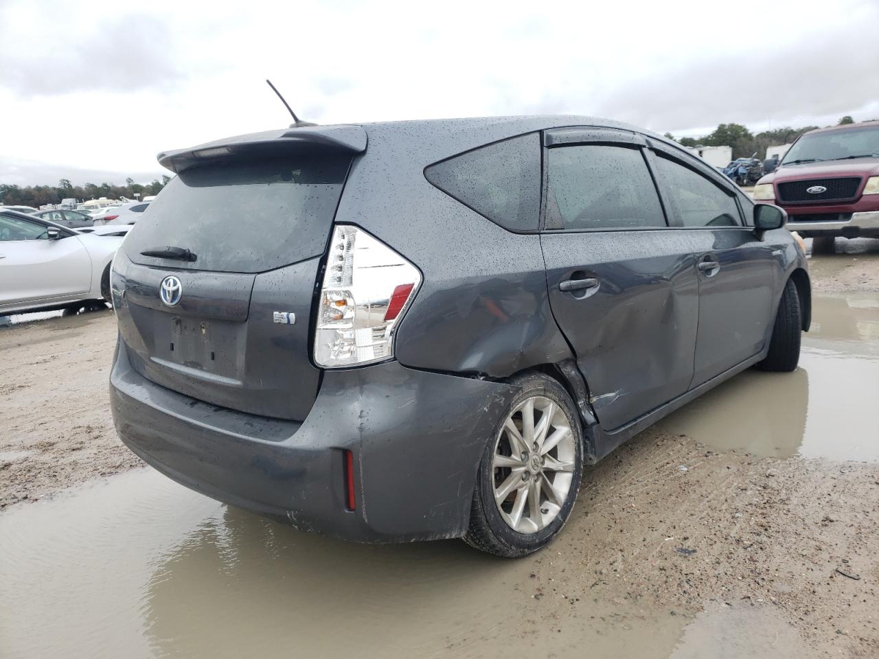 Photo 4 from auction – 2012 TOYOTA PRIUS V with VIN JTDZN3EU1C3082085