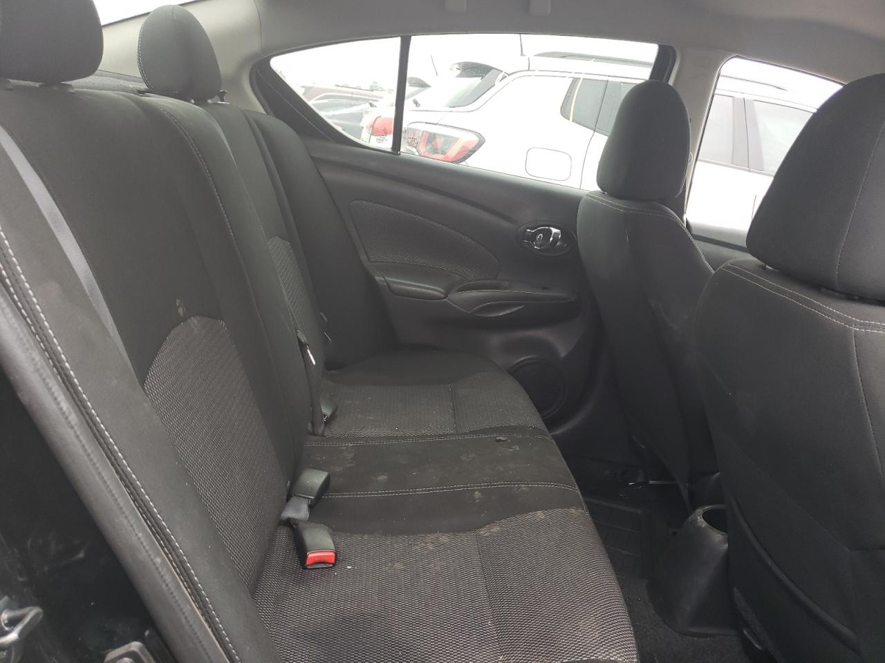 Photo 6 from auction – 2019 NISSAN VERSA S with VIN 3N1CN7AP0KL839044