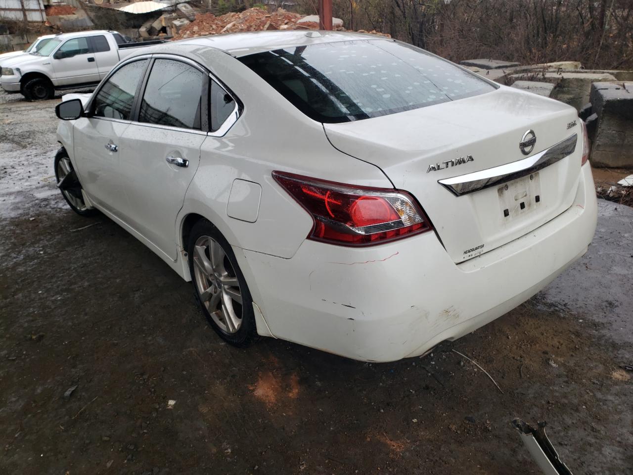 Photo 3 from auction – 2013 NISSAN ALTIMA 3.5 with VIN 1N4BL3AP5DC208057