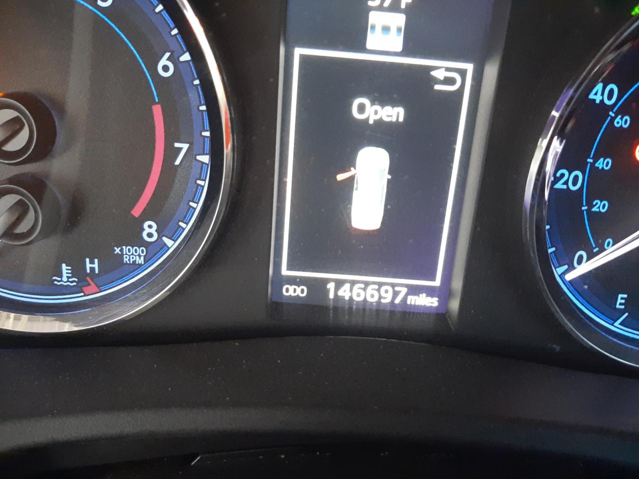 Photo 8 from auction – 2019 TOYOTA COROLLA L with VIN 2T1BURHE7KC189482