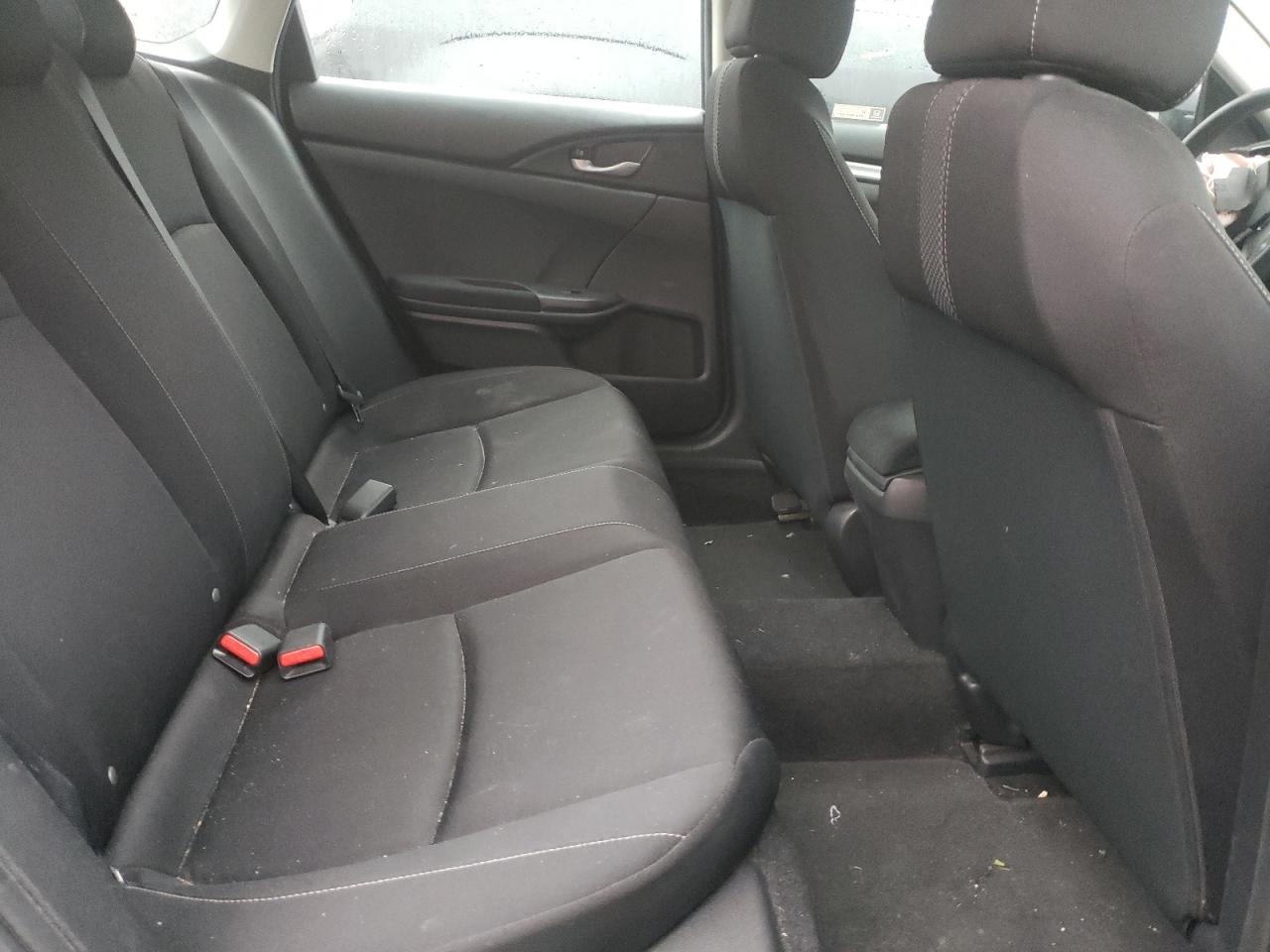 Photo 6 from auction – 2019 HONDA CIVIC LX with VIN 2HGFC2F62KH561485