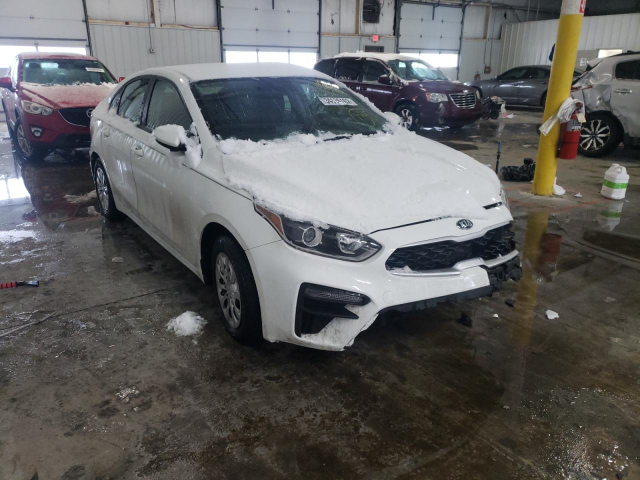 Photo 1 from auction – 2019 KIA FORTE FE with VIN 3KPF24AD6KE011043