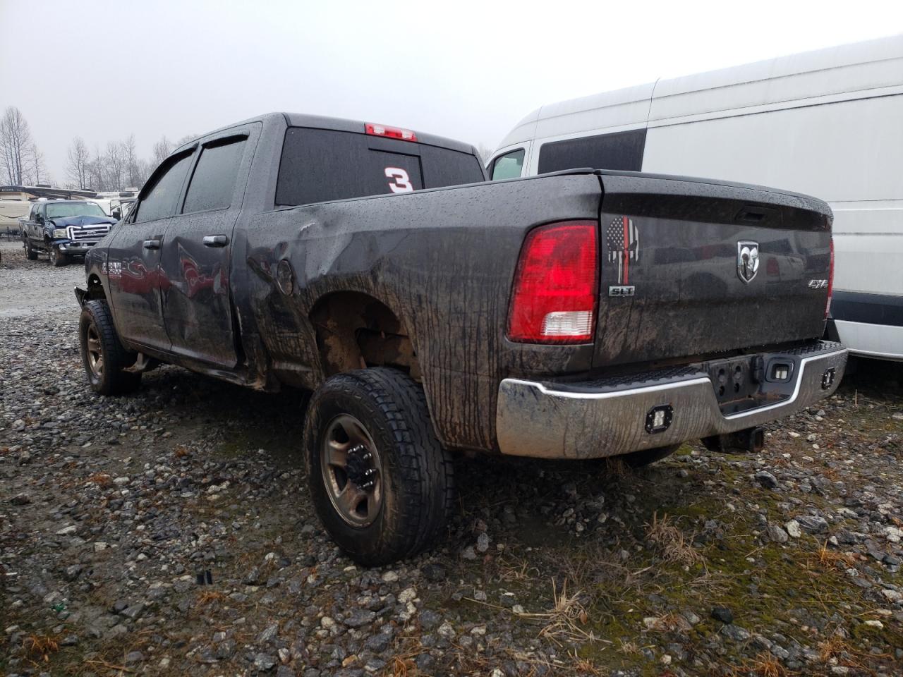 Photo 3 from auction – 2018 RAM 2500 SLT with VIN 3C6UR5DL6JG411092