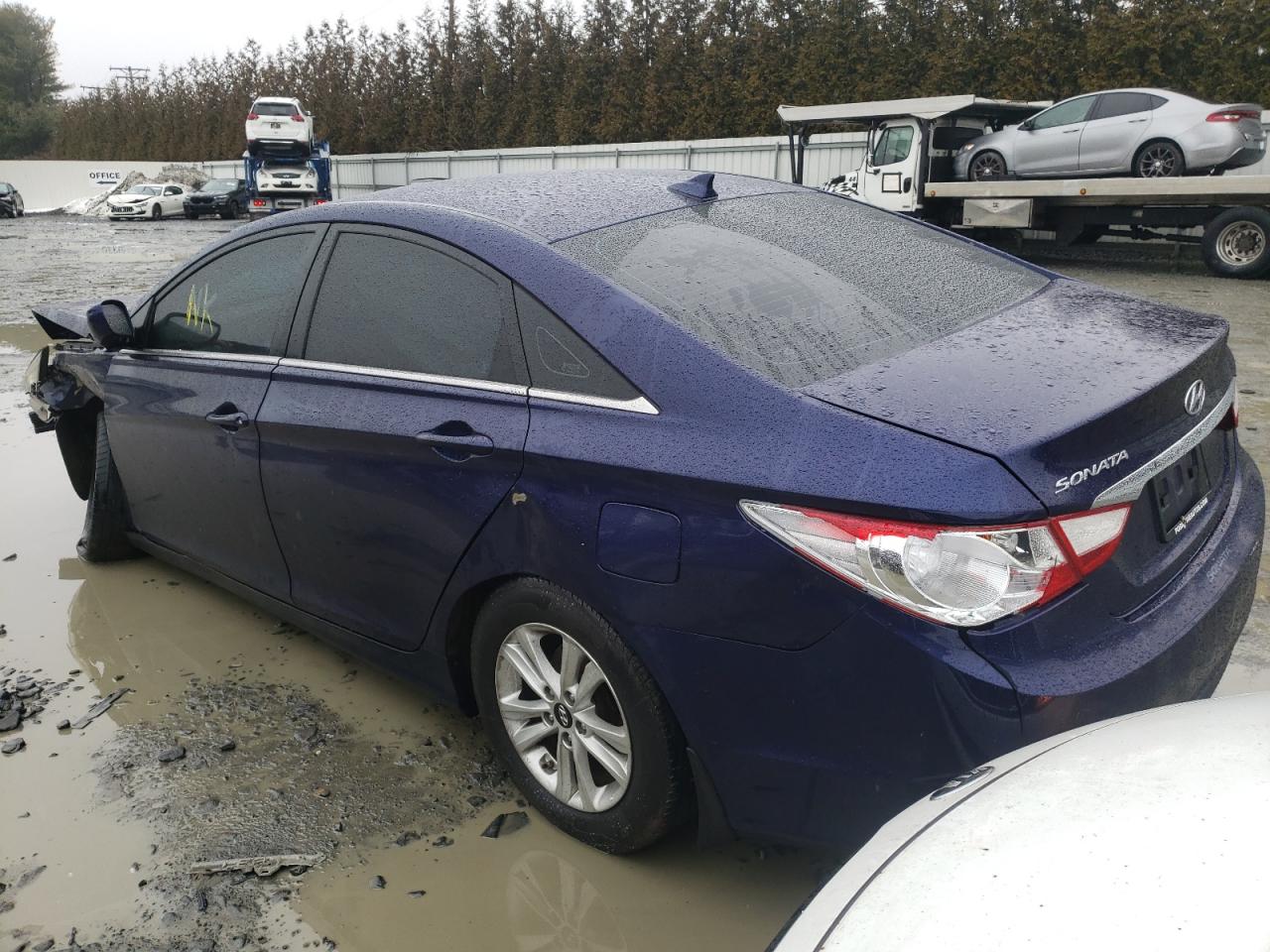 Photo 3 from auction – 2012 HYUNDAI SONATA GLS with VIN 5NPEB4AC4CH398529