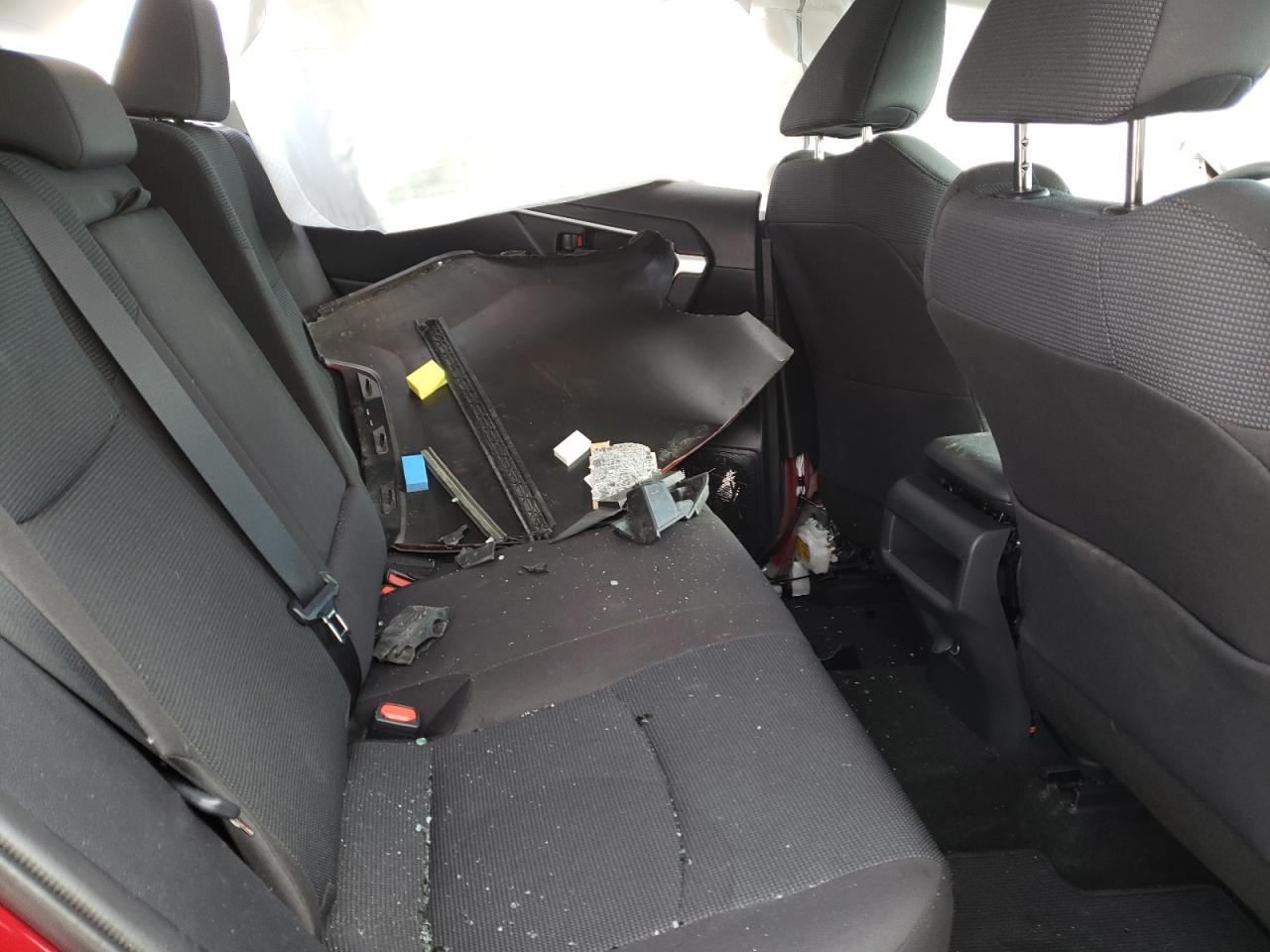 Photo 6 from auction – 2021 TOYOTA RAV4 LE with VIN 2T3F1RFV4MW172998
