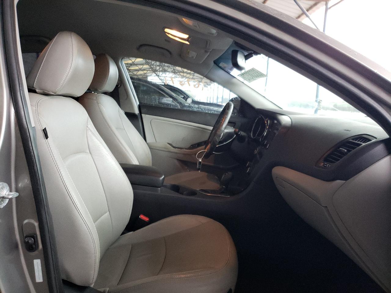 Photo 5 from auction – 2012 KIA OPTIMA EX with VIN 5XXGN4A78CG055429