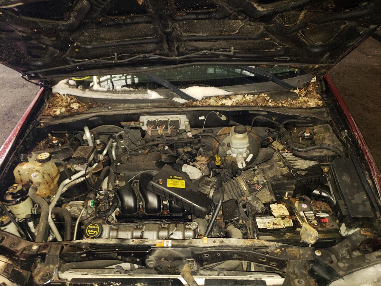 Photo 7 from auction – 2006 FORD ESCAPE XLT with VIN 1FMYU93176KD17072