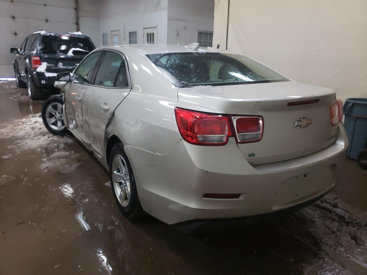 Photo 3 from auction – 2015 CHEVROLET MALIBU 1LT with VIN 1G11C5SL6FF291523