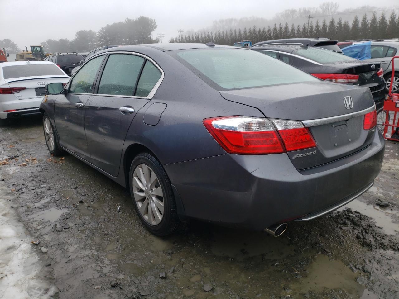 Photo 3 from auction – 2013 HONDA ACCORD EXL with VIN 1HGCR3F80DA018341