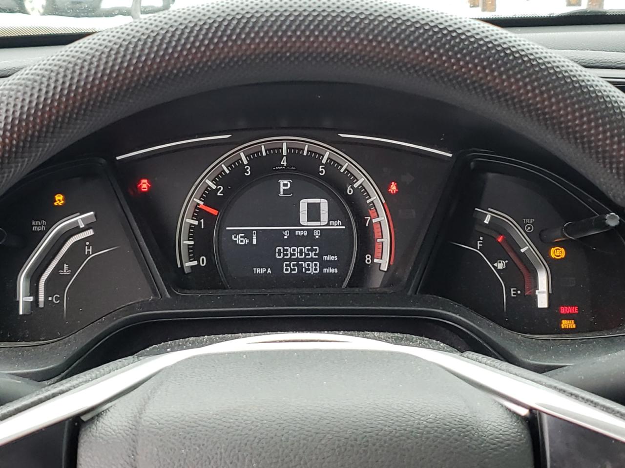 Photo 8 from auction – 2017 HONDA CIVIC LX with VIN 2HGFC4B05HH311194