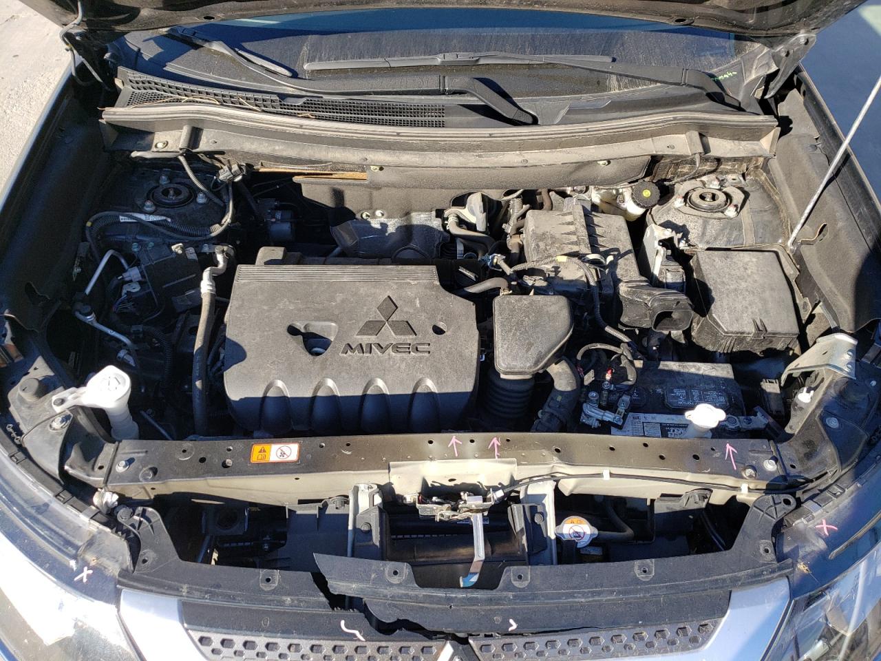 Photo 7 from auction – 2020 MITSUBISHI OUTLANDER with VIN JA4AZ3A33LZ026820