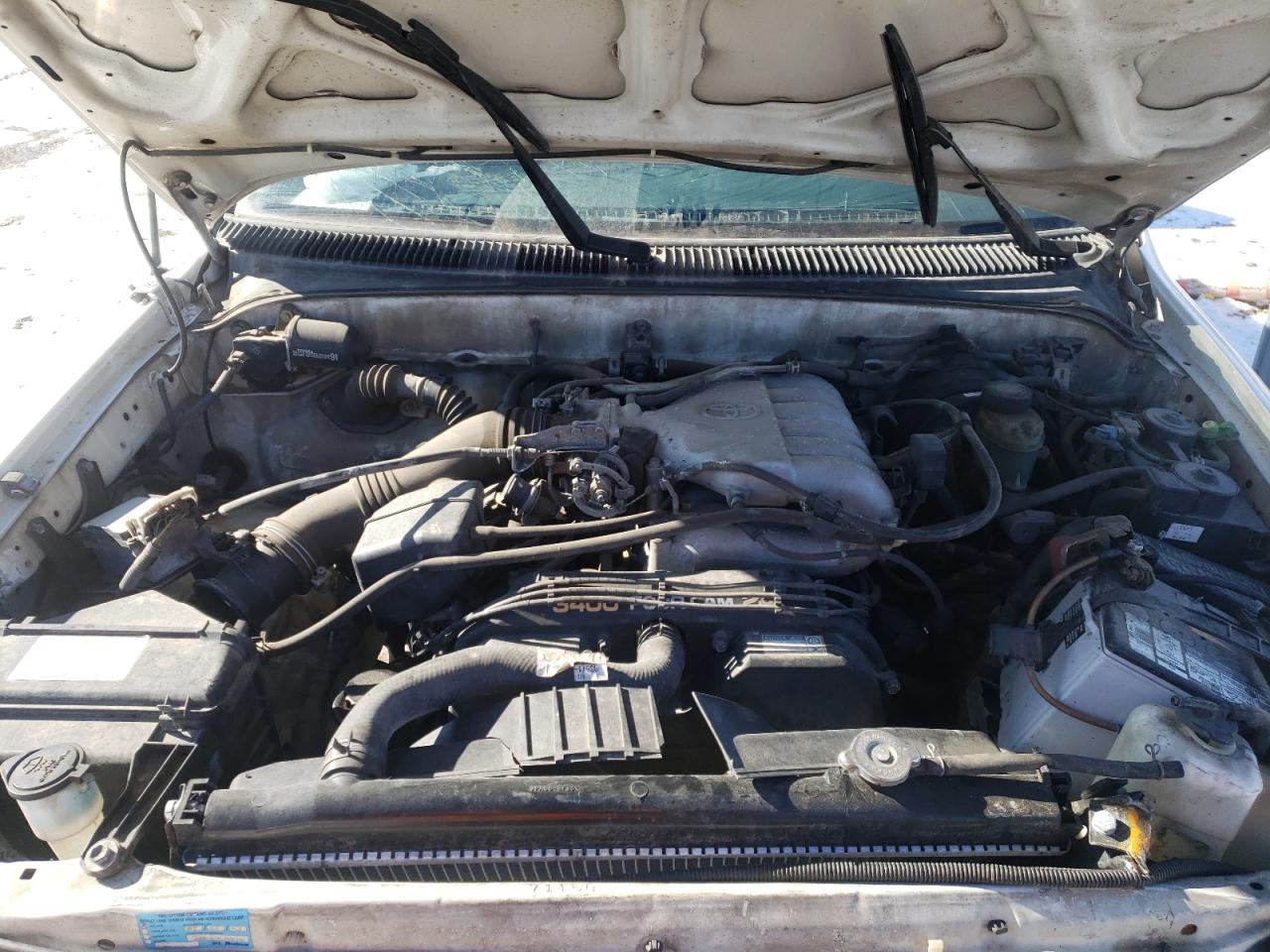 Photo 7 from auction – 2000 TOYOTA TACOMA XTR with VIN 4TAWN72N9YZ623360