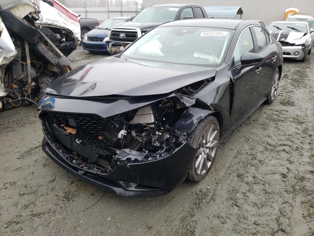 Photo 2 from auction – 2020 MAZDA 3 PREFERRE with VIN 3MZBPADL4LM130795