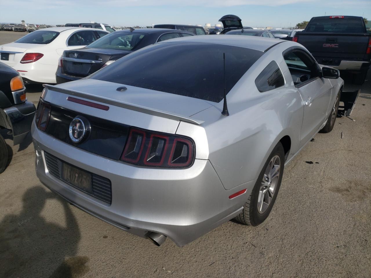 Photo 4 from auction – 2014 FORD MUSTANG with VIN 1ZVBP8AM4E5311250