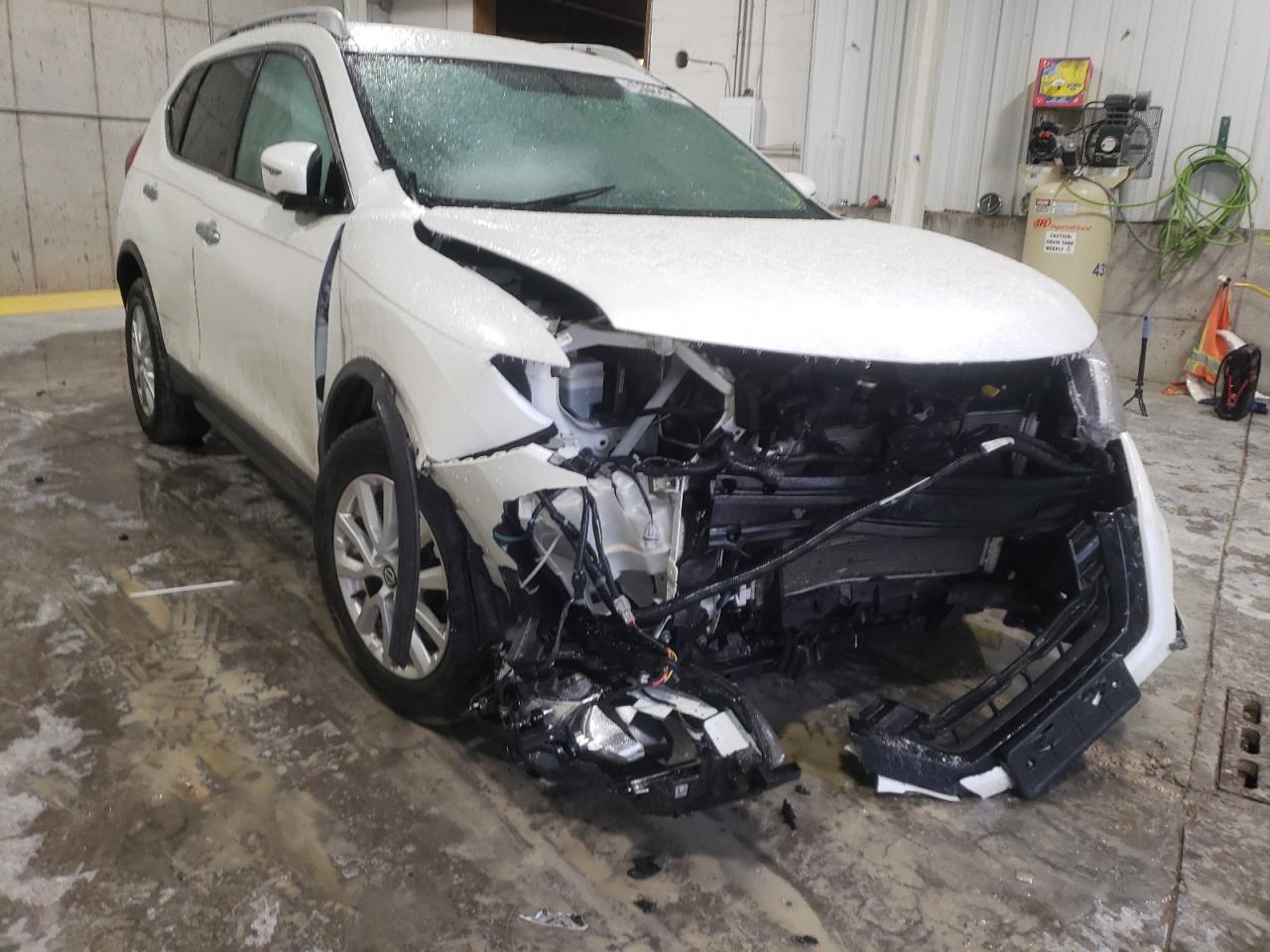 NISSAN ROGUE S 2017 with VIN KNMAT2MV5HP557101 - Photo from auction