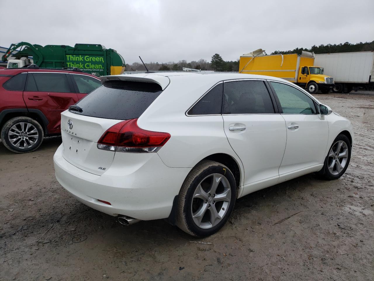 Photo 4 from auction – 2014 TOYOTA VENZA LE with VIN 4T3ZK3BB4EU069231