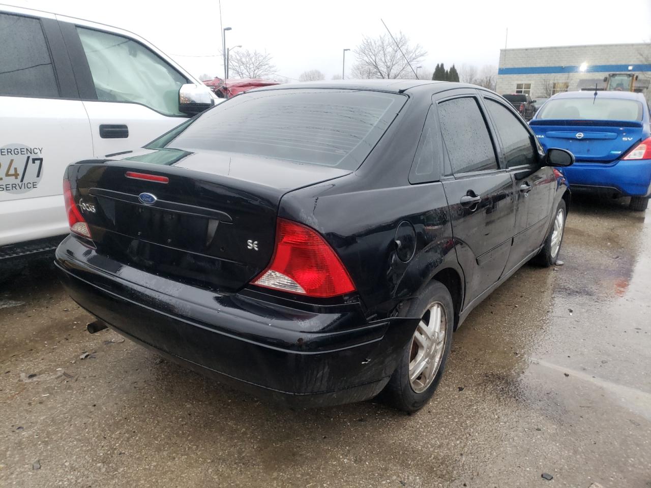 Photo 4 from auction – 2004 FORD FOCUS SE C with VIN 1FAFP34364W202961