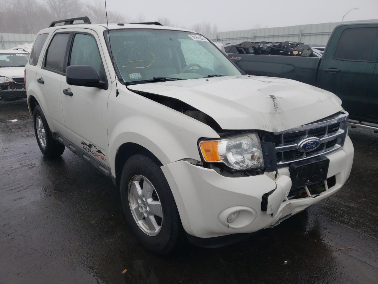 FORD ESCAPE XLT 2010 with VIN 1FMCU9D70AKC81313 - Photo from auction