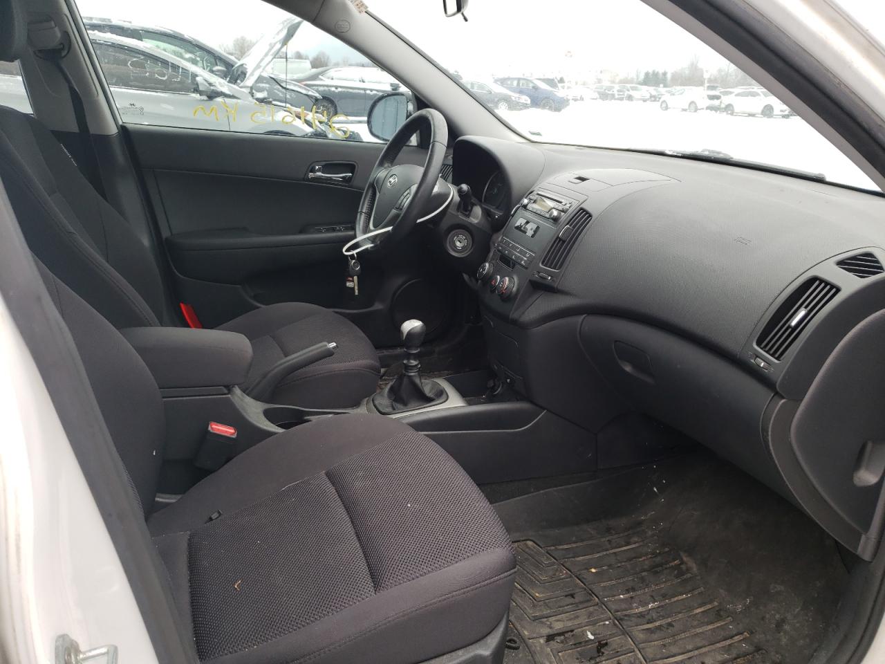 Photo 5 from auction – 2012 HYUNDAI ELANTRA TO with VIN KMHDC8AE5CU147652
