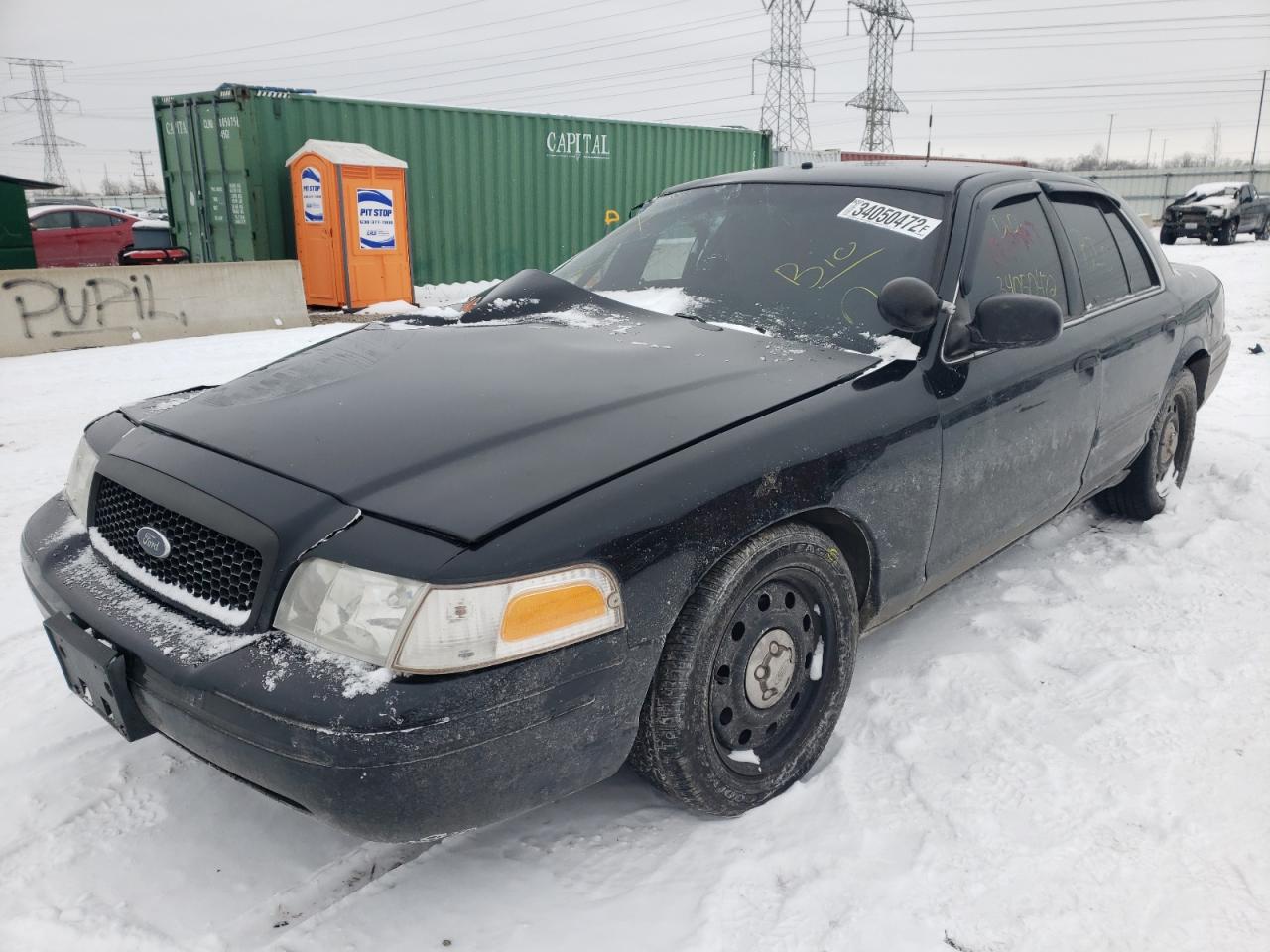 Photo 2 from auction – 2011 FORD CROWN VICT with VIN 2FABP7BV4BX143579