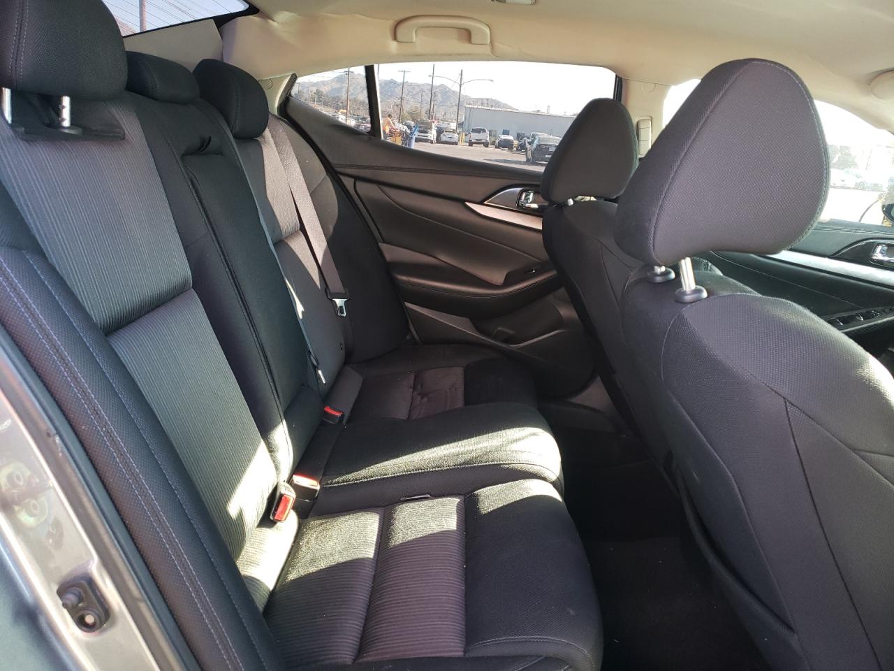 Photo 6 from auction – 2017 NISSAN MAXIMA 3.5 with VIN 1N4AA6AP7HC432830