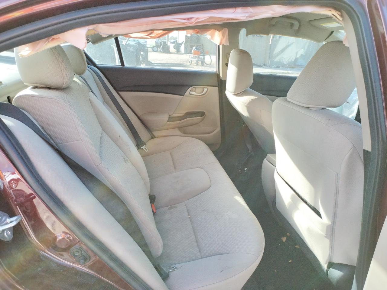 Photo 6 from auction – 2015 HONDA CIVIC LX with VIN 19XFB2F5XFE078482