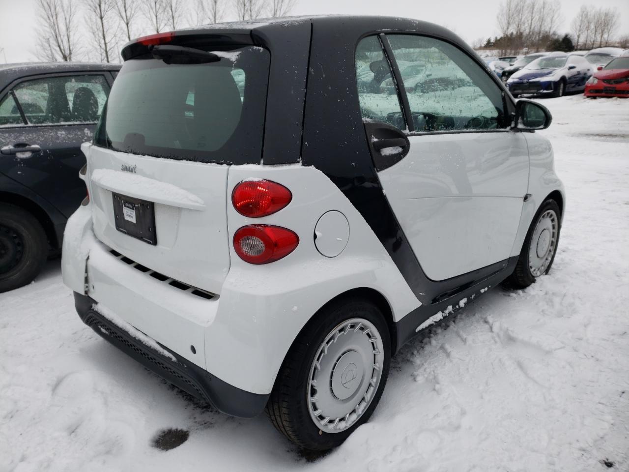 Photo 4 from auction – 2013 SMART FORTWO PUR with VIN WMEEJ3BA1DK690945