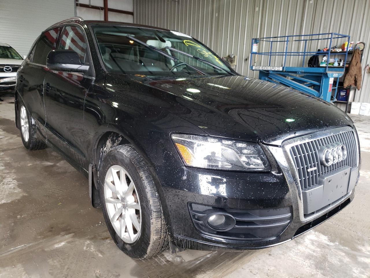 AUDI Q5 PREMIUM 2012 with VIN WA1LFAFP8CA047453 - Photo from auction