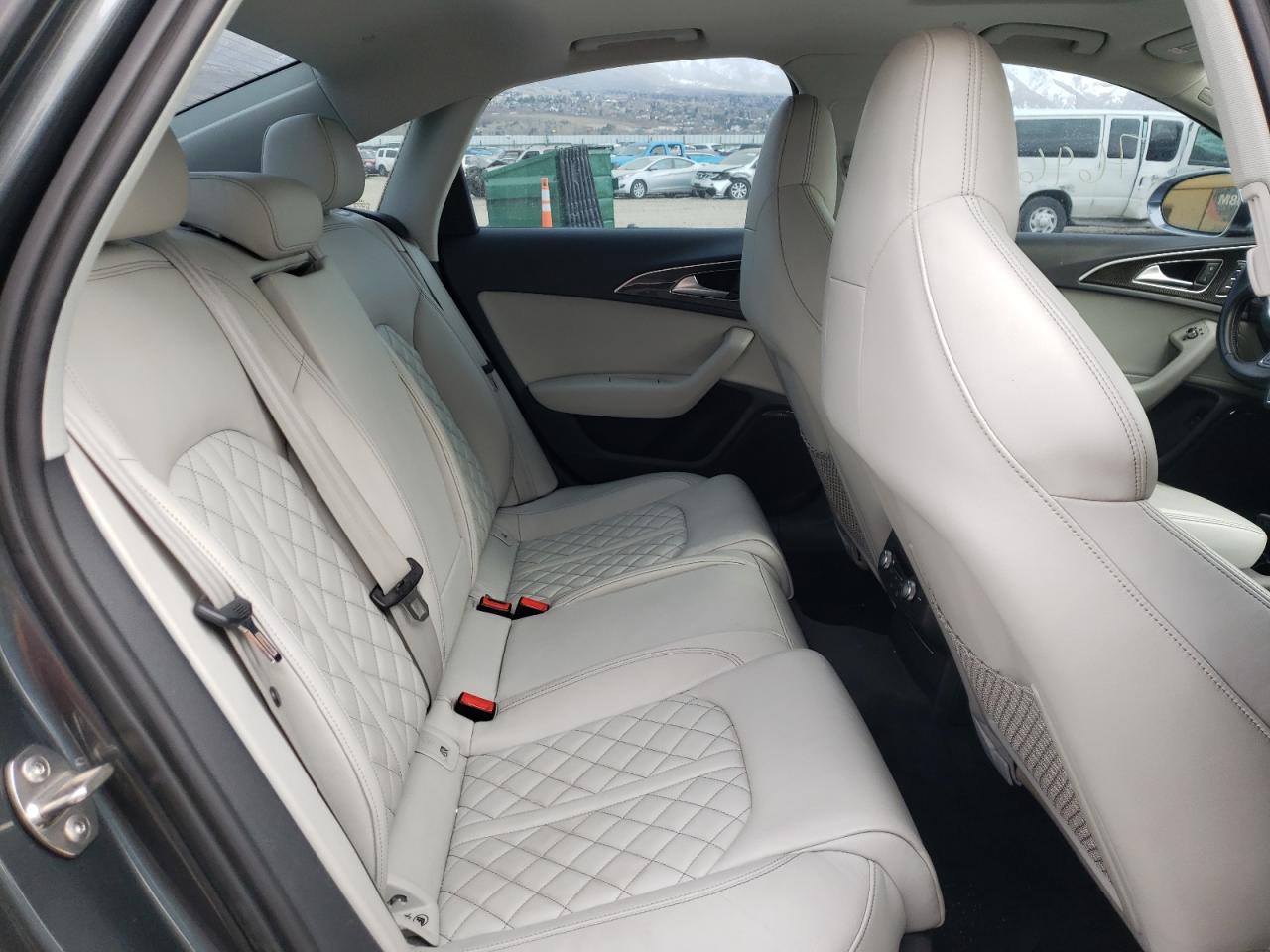 Photo 6 from auction – 2013 AUDI S6 with VIN WAUJ2AFC6DN087303
