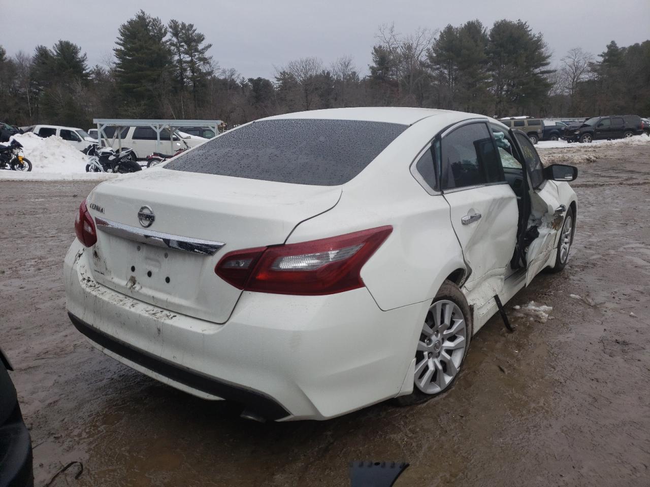 Photo 4 from auction – 2018 NISSAN ALTIMA 2.5 with VIN 1N4AL3AP6JC205272