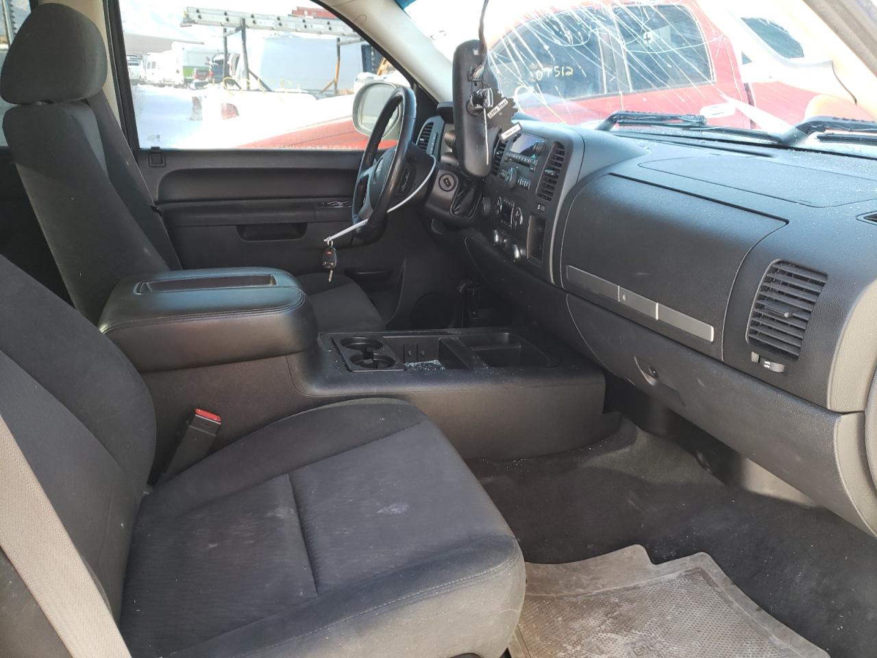 Photo 5 from auction – 2011 GMC SIERRA K15 with VIN 3GTP2VE36BG336503
