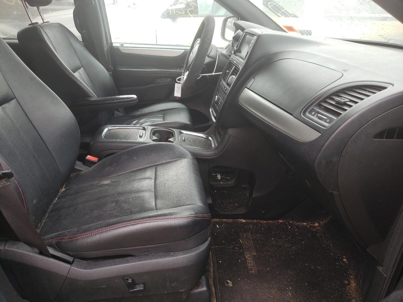Photo 5 from auction – 2016 DODGE GRAND CARA with VIN 2C4RDGEG4GR352573