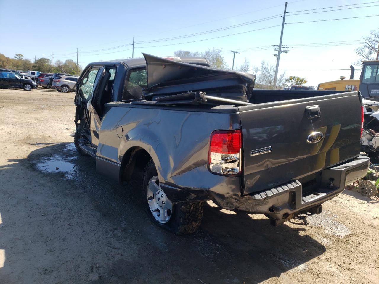Photo 3 from auction – 2006 FORD F150 with VIN 1FTRX14W56FB43071