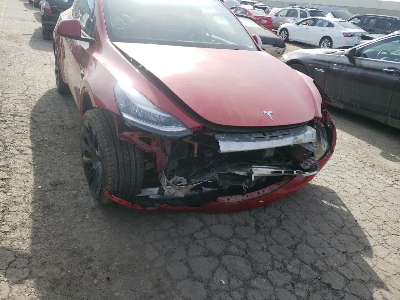 Photo 9 from auction – 2020 TESLA MODEL Y with VIN 5YJYGDEE2LF059325