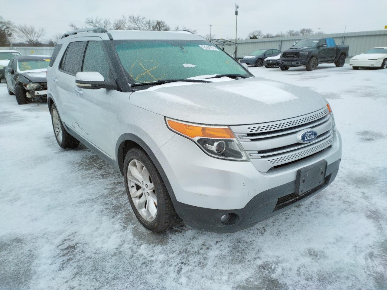 FORD EXPLORER L 2012 with VIN 1FMHK7F89CGA23383 - Photo from auction