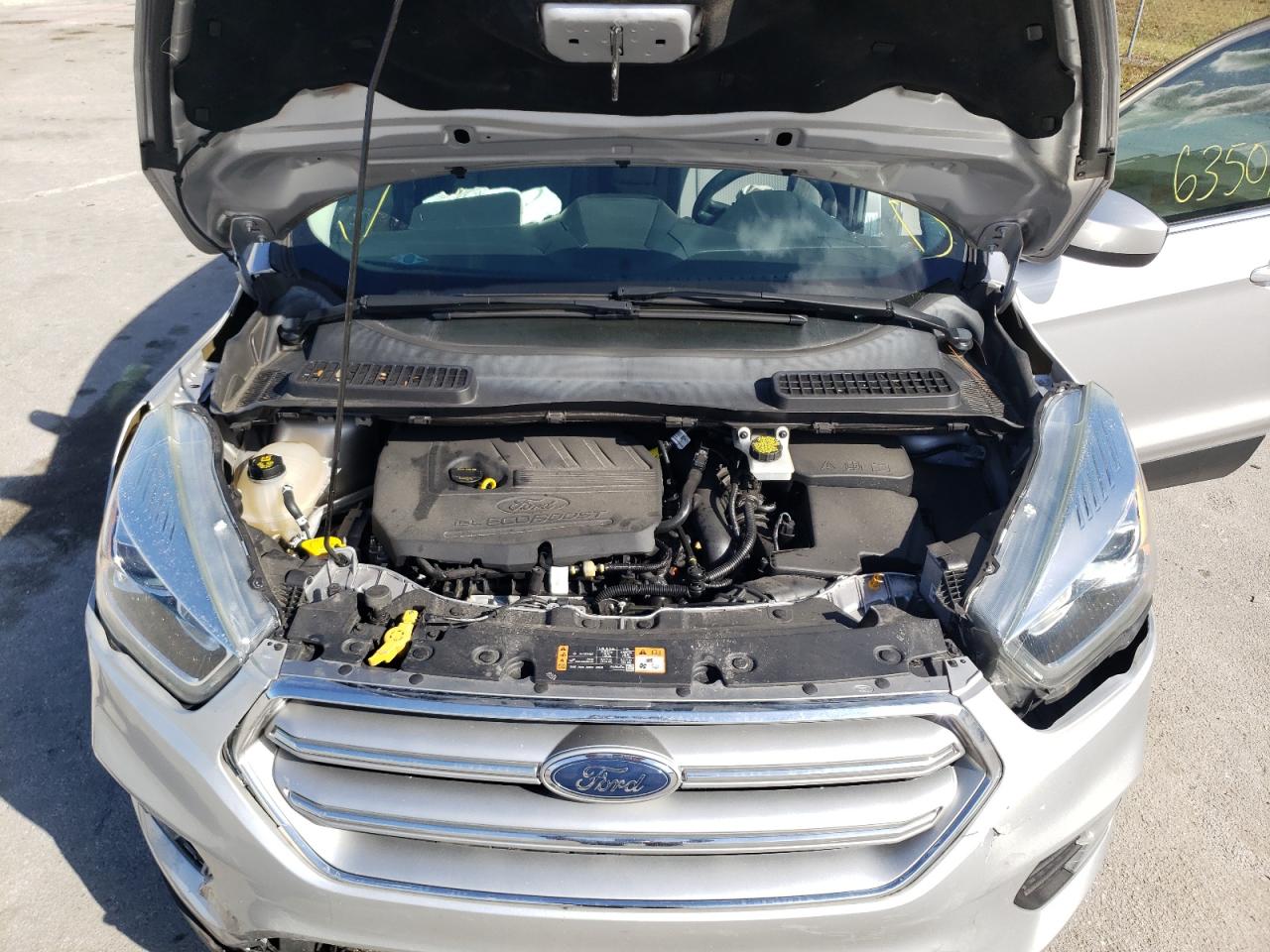 Photo 7 from auction – 2017 FORD ESCAPE SE with VIN 1FMCU0GD0HUC19275