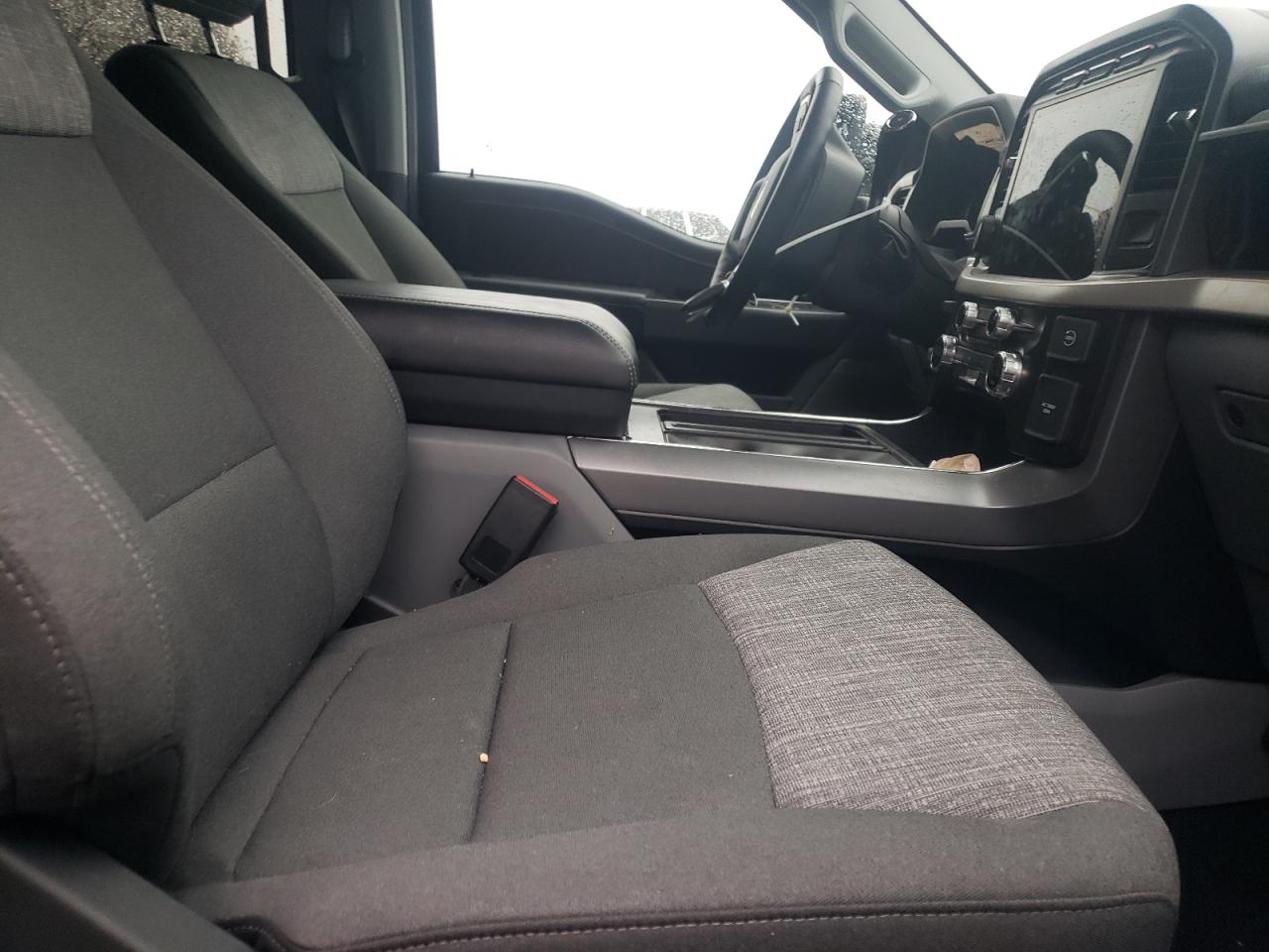Photo 5 from auction – 2021 FORD F150 SUPER with VIN 1FTFW1ED1MFC62056