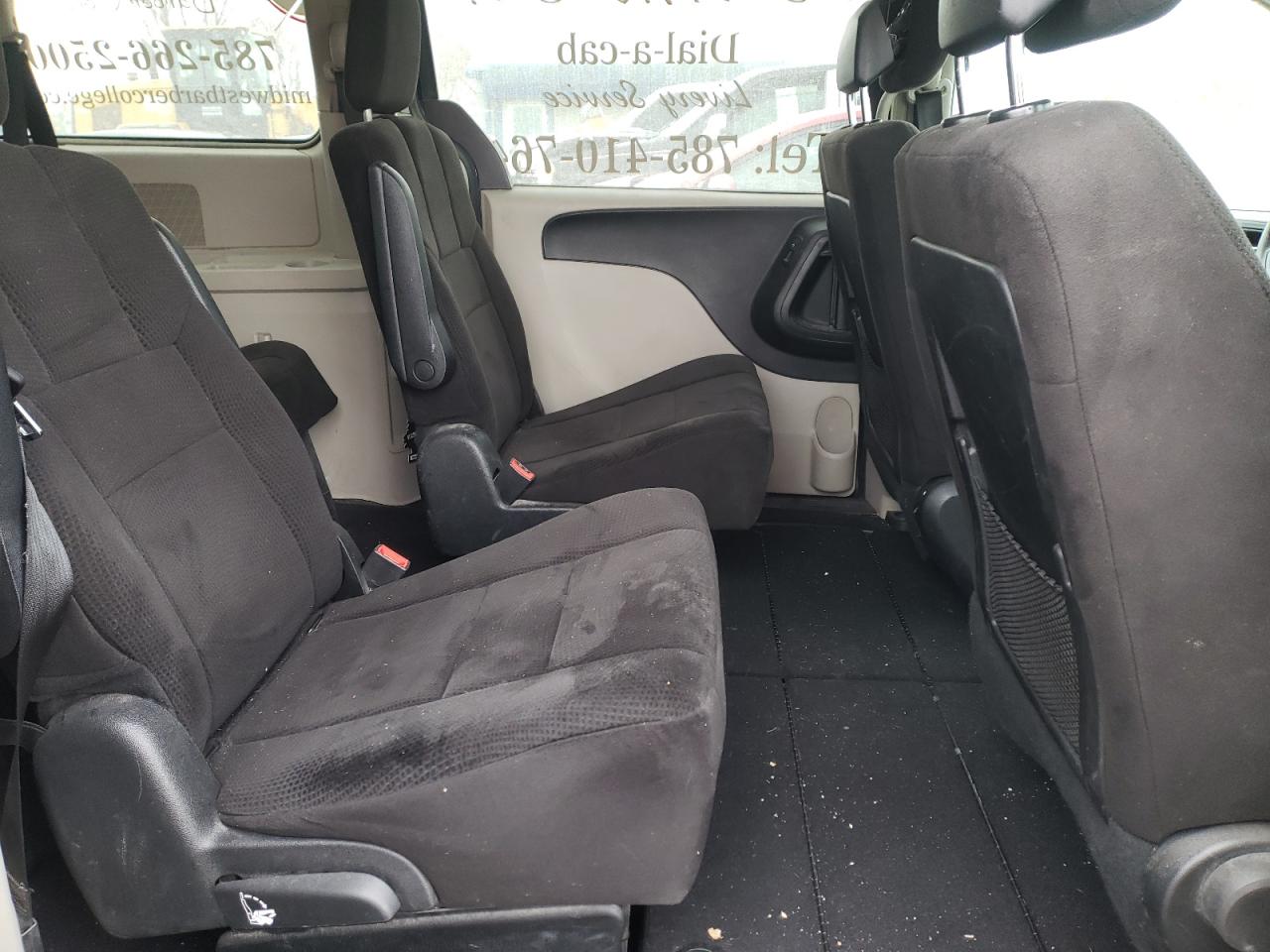 Photo 6 from auction – 2012 DODGE GRAND CARA with VIN 2C4RDGBG6CR333974
