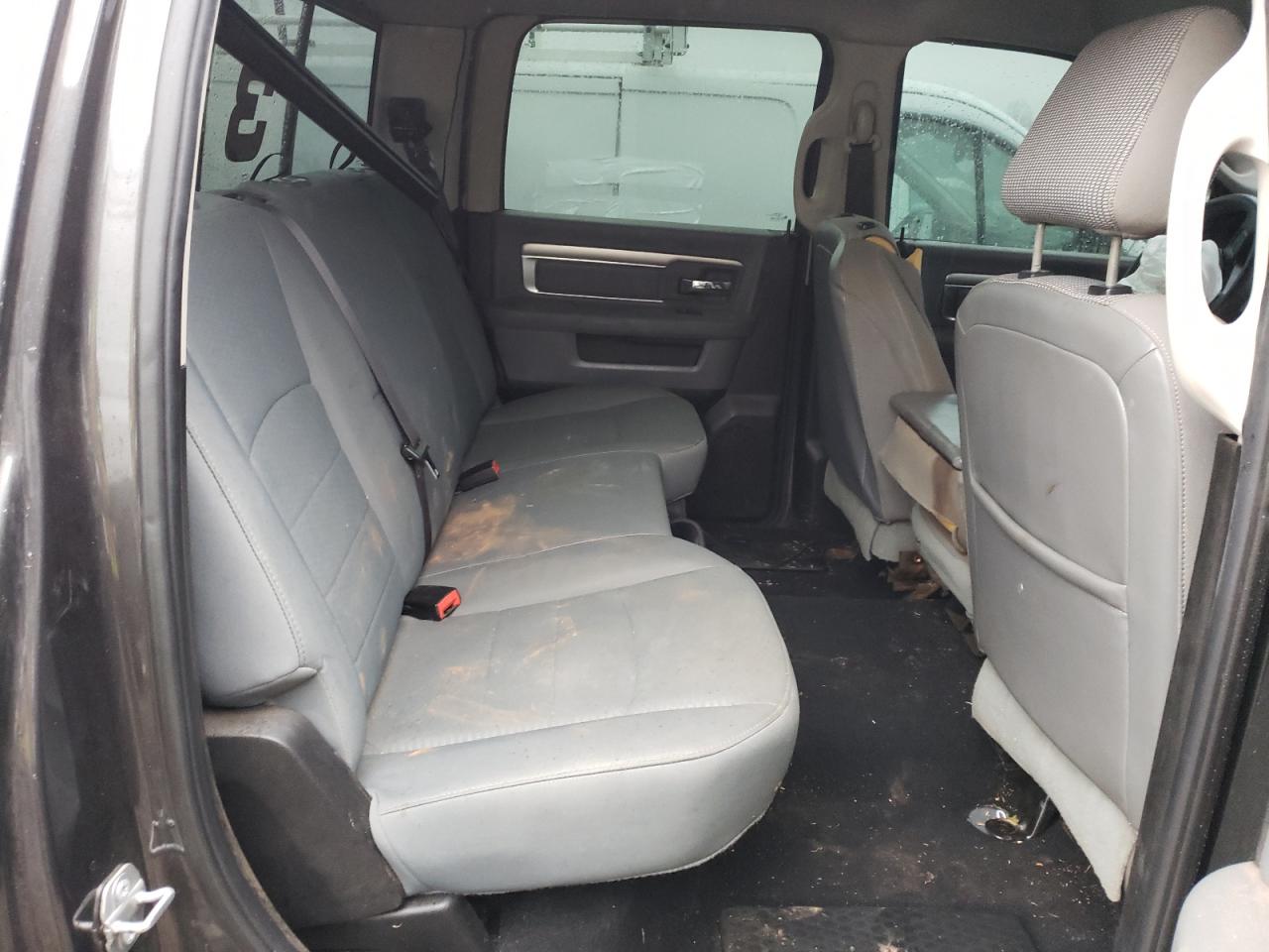 Photo 6 from auction – 2018 RAM 2500 SLT with VIN 3C6UR5DL6JG411092