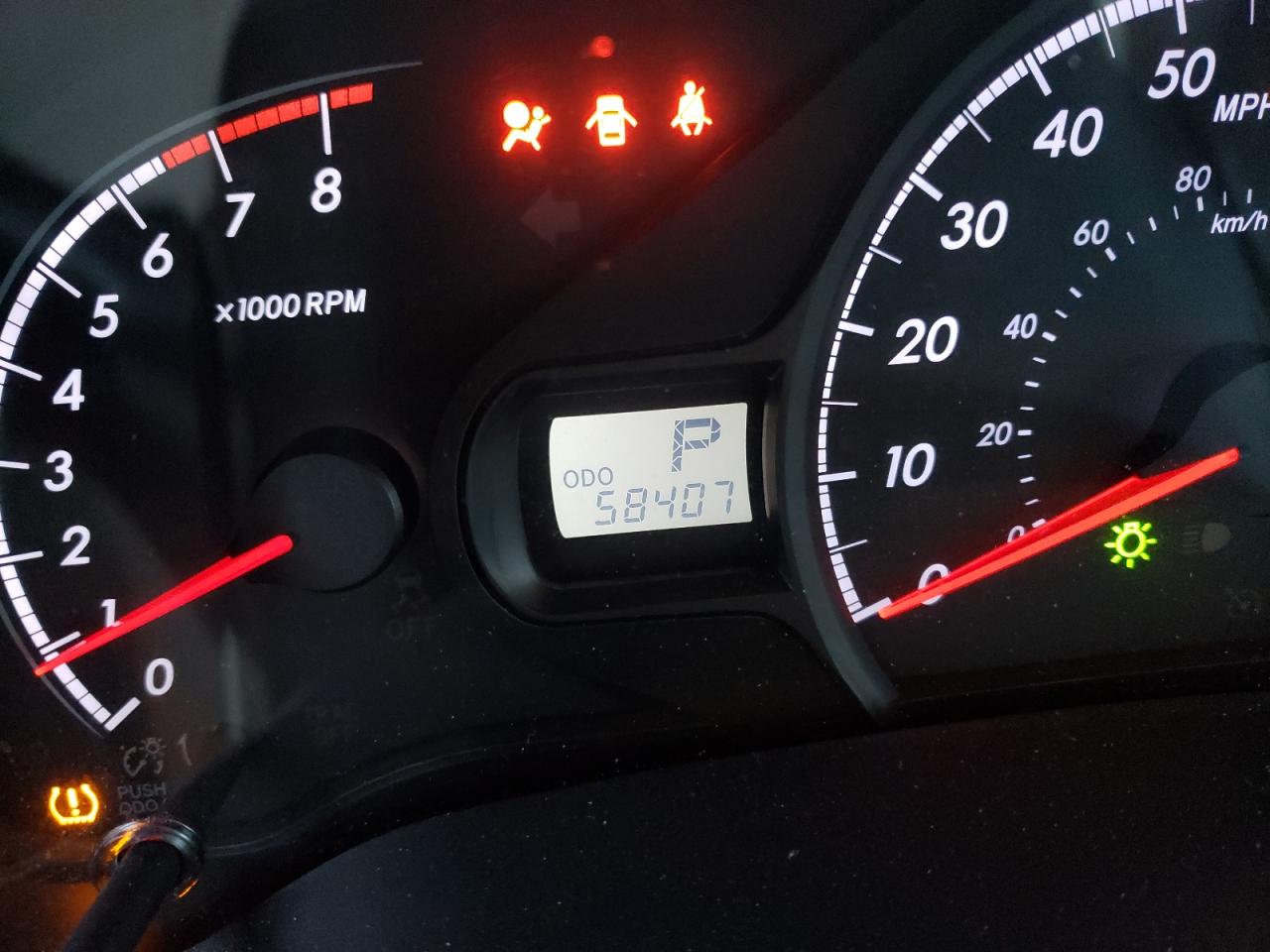 Photo 8 from auction – 2014 TOYOTA SIENNA LE with VIN 5TDKK3DC7ES448152