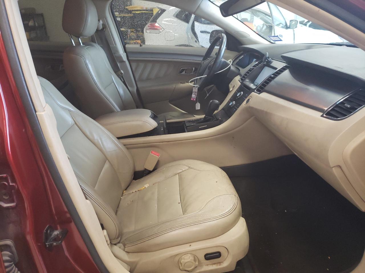 Photo 5 from auction – 2014 FORD TAURUS SEL with VIN 1FAHP2E81EG137476